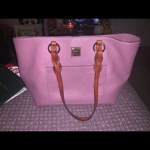 Dooney & Bourke tote